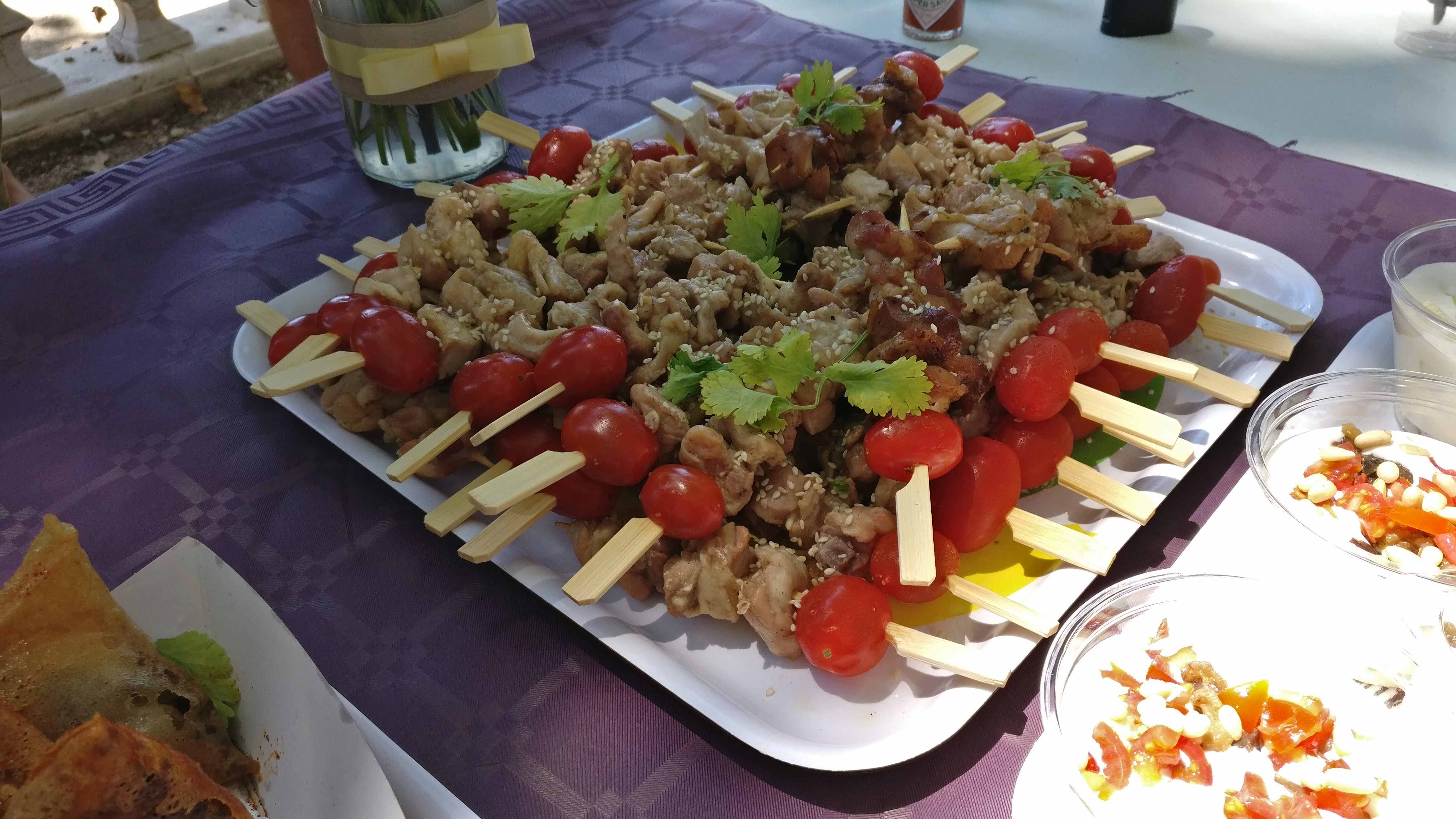 food-truck-brochettes-tomate
